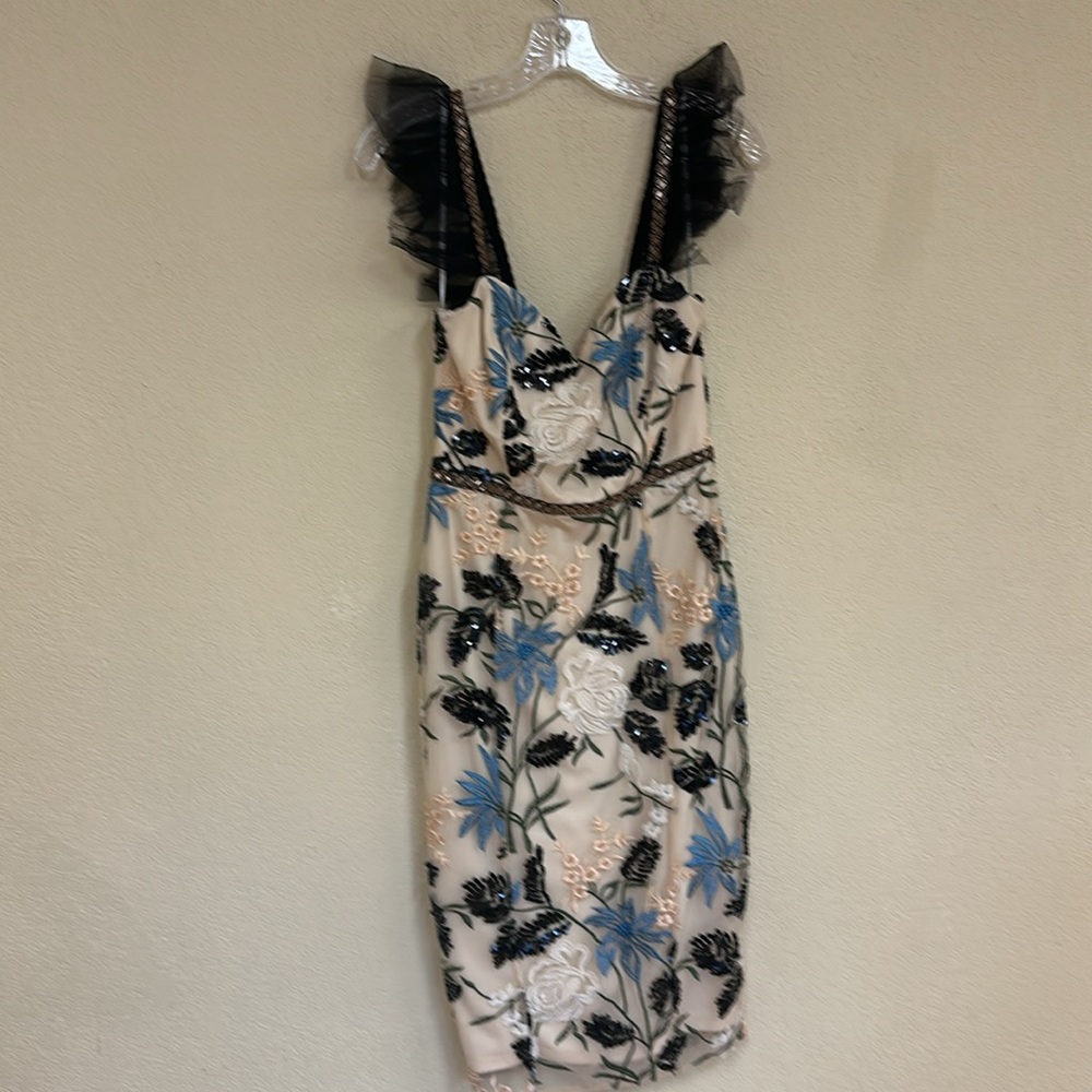 Lulus womans Show Stopper Cream Embroidered Sequin Bodycon Midi Dress size S - Picture 4 of 8